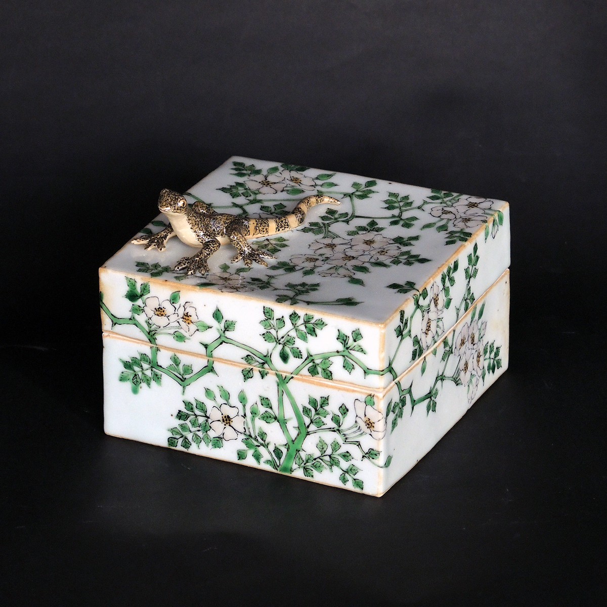 Gecko and Wild Rose Box