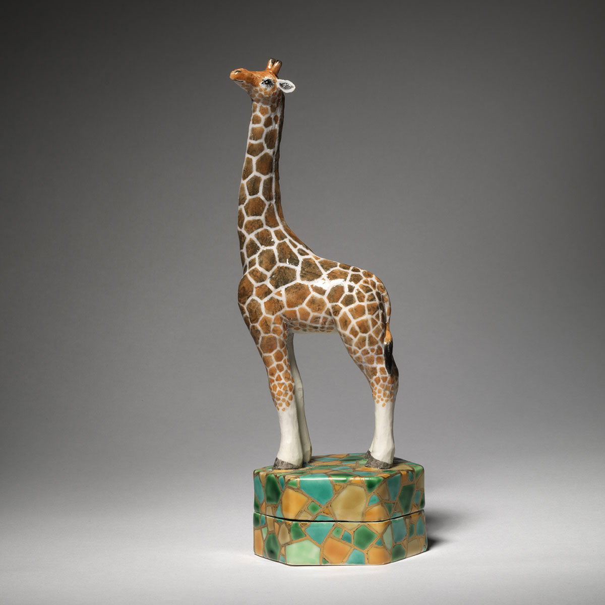 Giraffe yellow and green