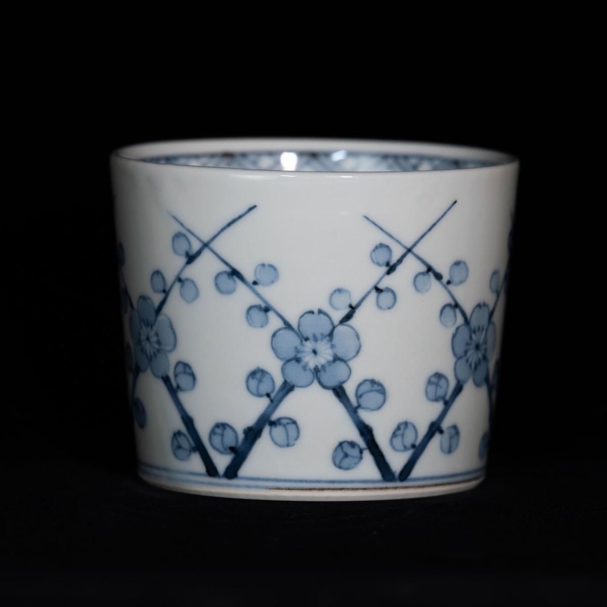 Plum Branch Motif｜枝梅文