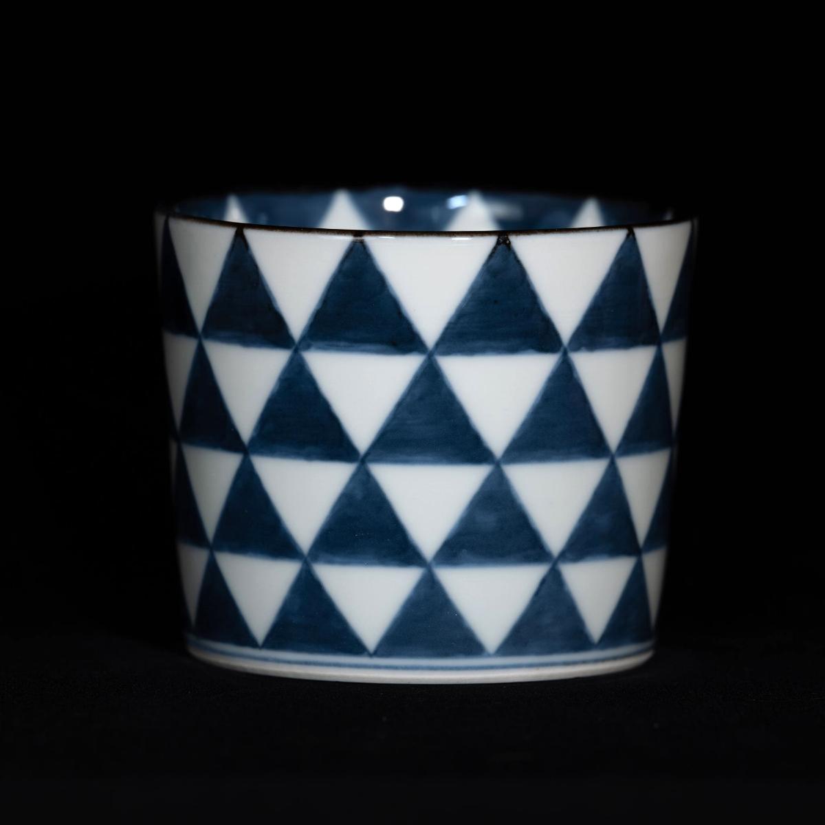 Uroko Motif｜鱗文