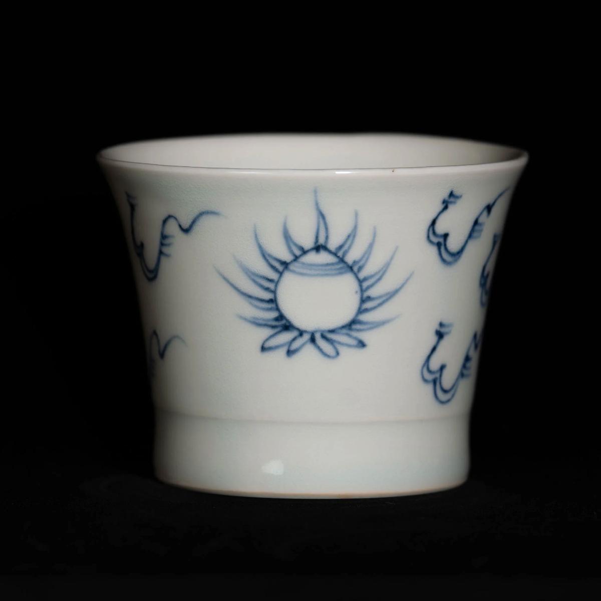 Dragon Motif, Canton Form｜龍文 広東碗型