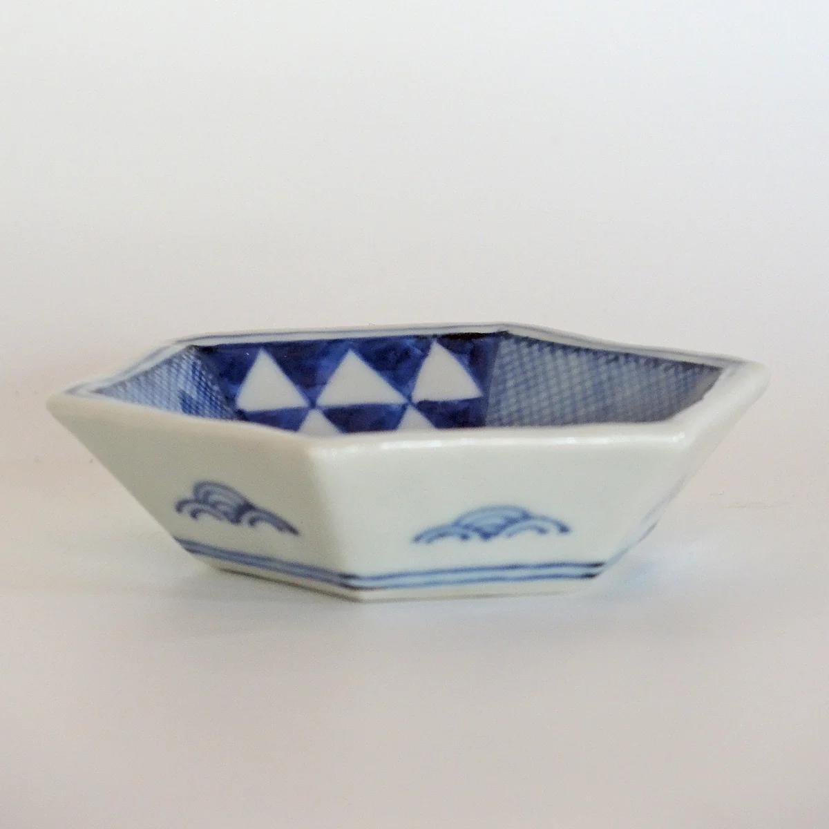 Uroko Motif｜鱗文 六角型
