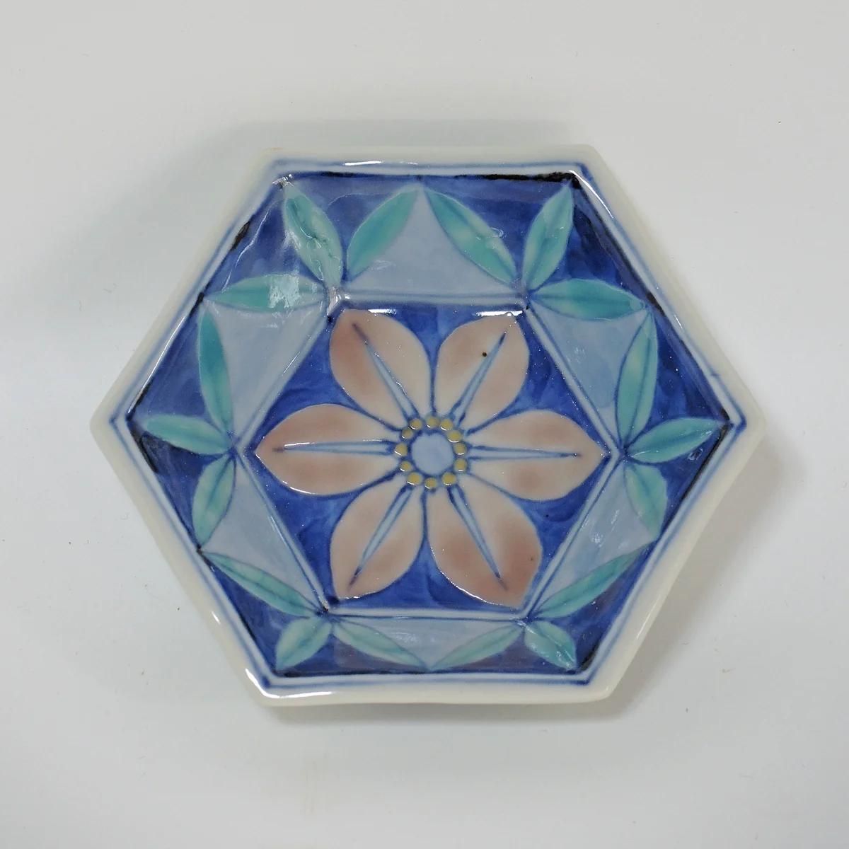 Clematis Motif｜鉄線花文 六角型
