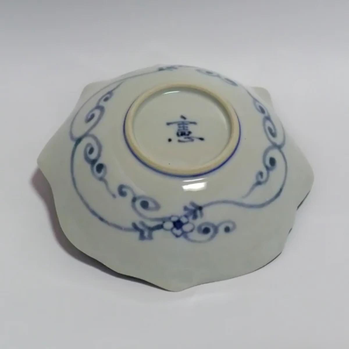 Camellia Motif｜祥瑞 椿型