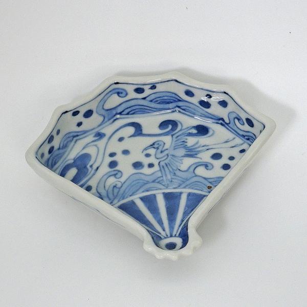 Crane and Wave Motif｜波に鶴文 扇型