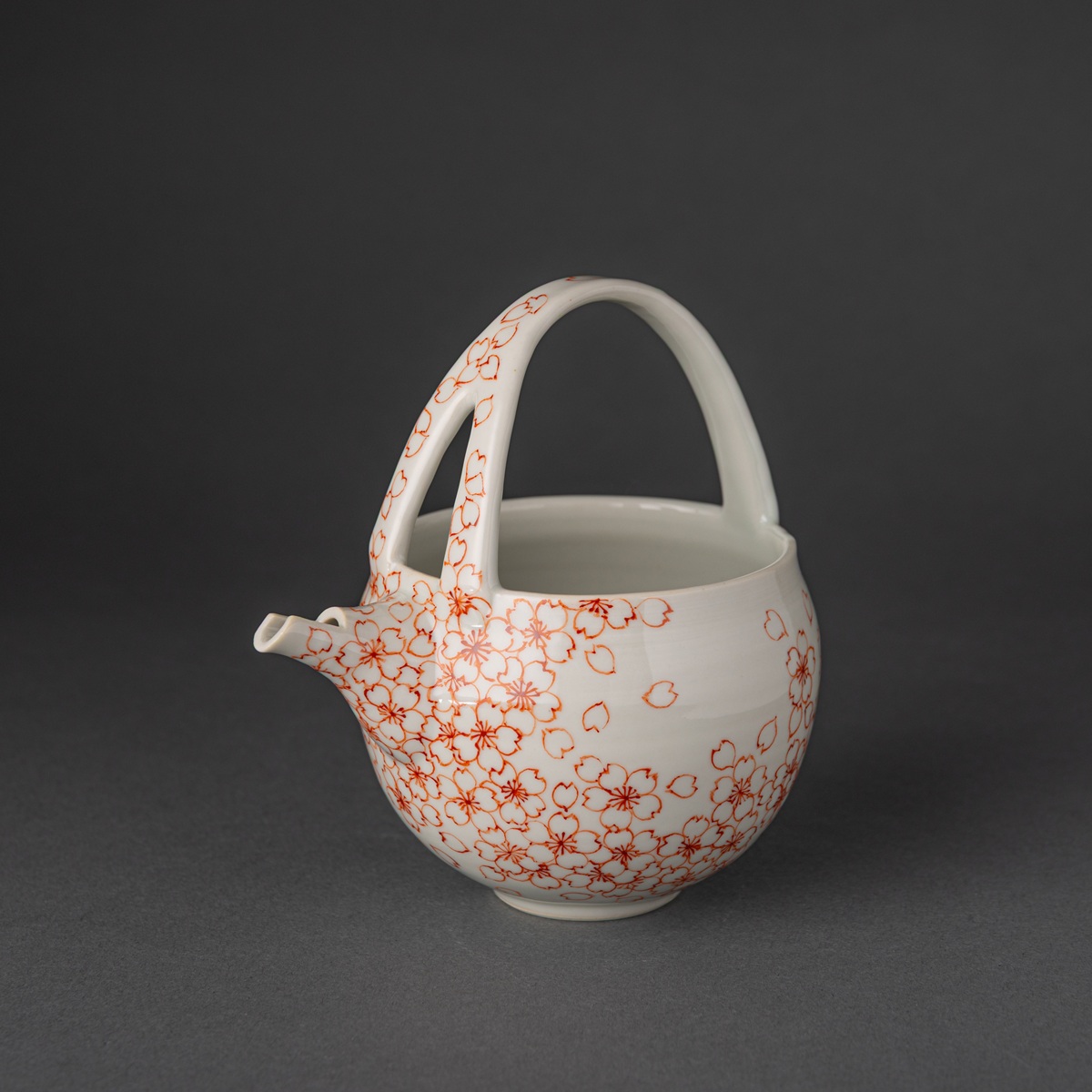 Katakuchi with Cherry Blossom Motif｜桜文片口
