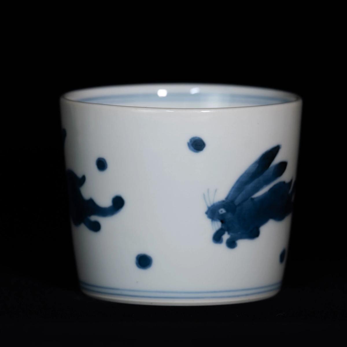 Leaping Rabbit Motif｜跳ね兎文