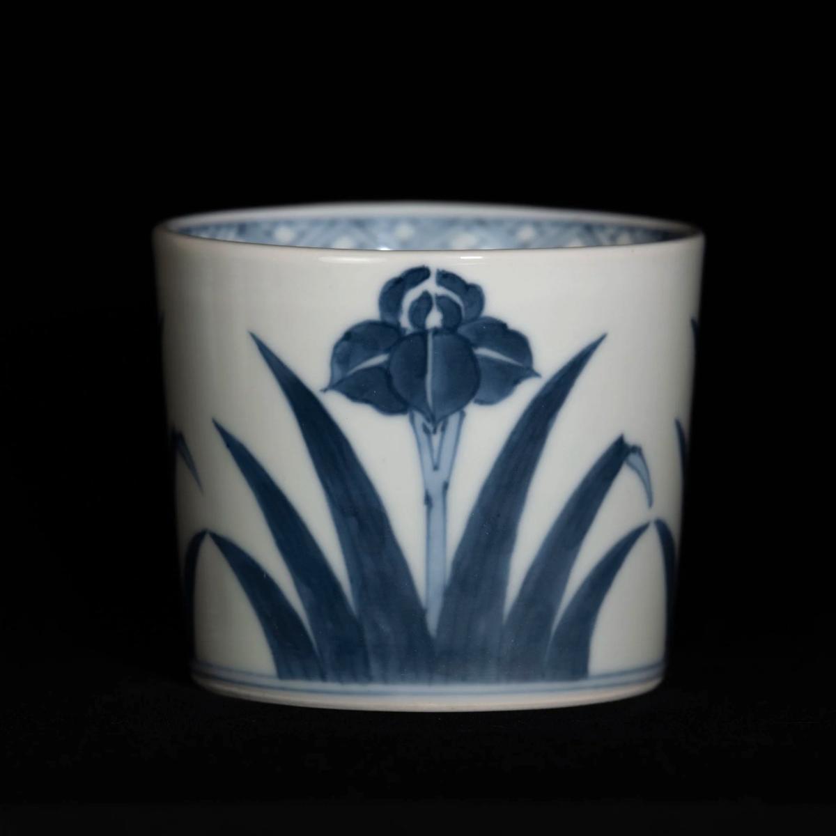 Kakitsubata Motif｜燕子花文