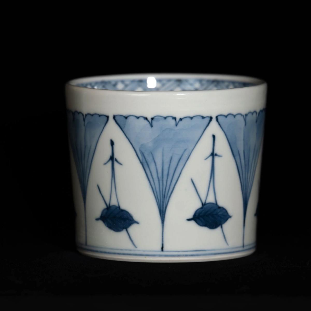 Ginkgo Motif｜六方銀杏文
