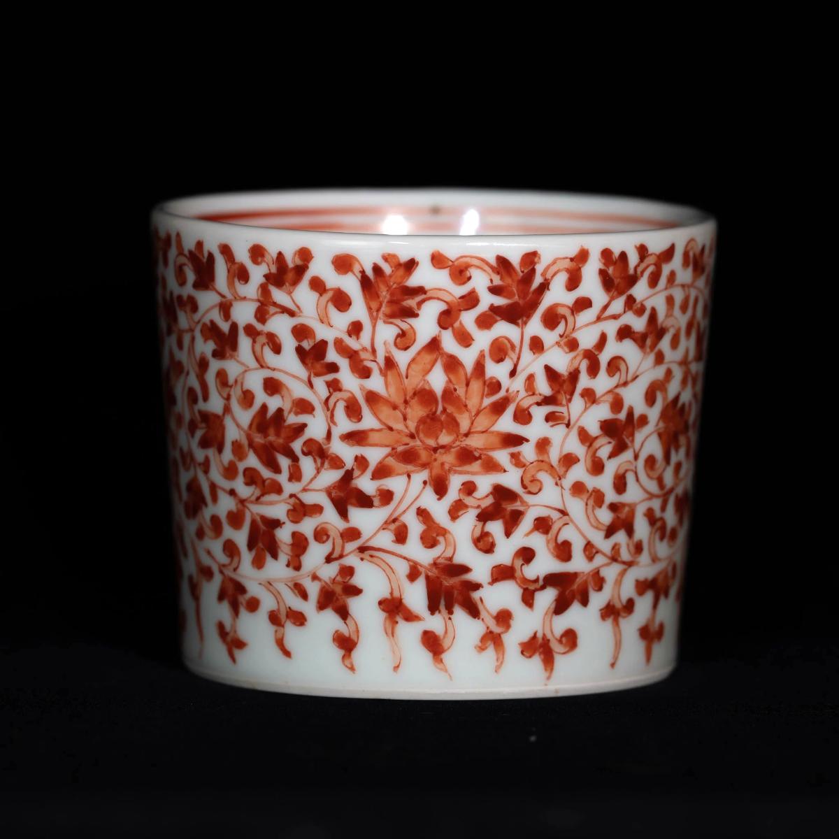 Peony Arabesque Motif｜牡丹唐草文