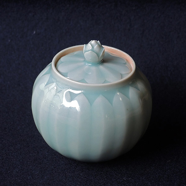Lotus pot, celadon glaze