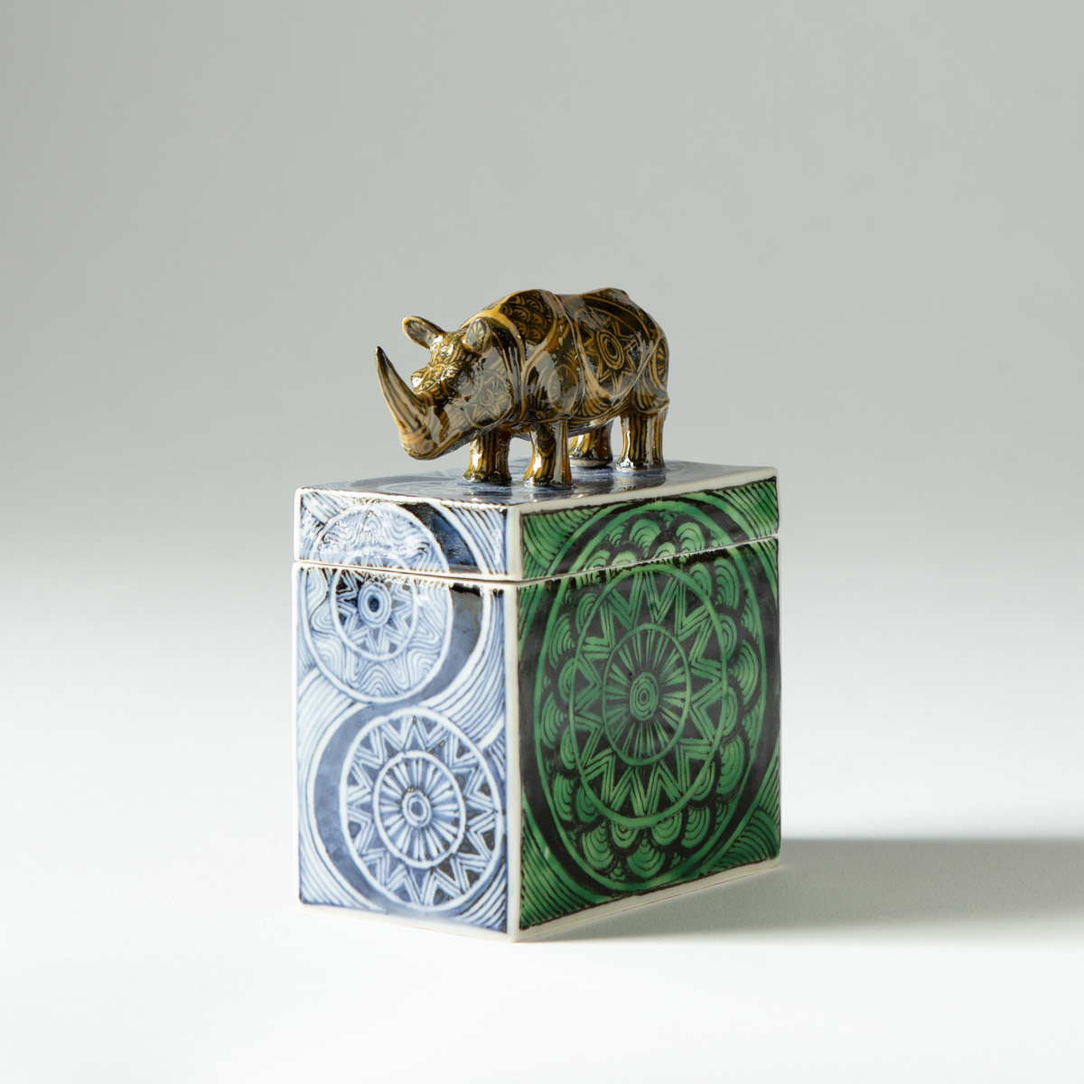 Rhino box