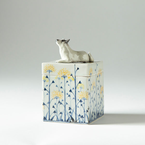 Dog the TARO box