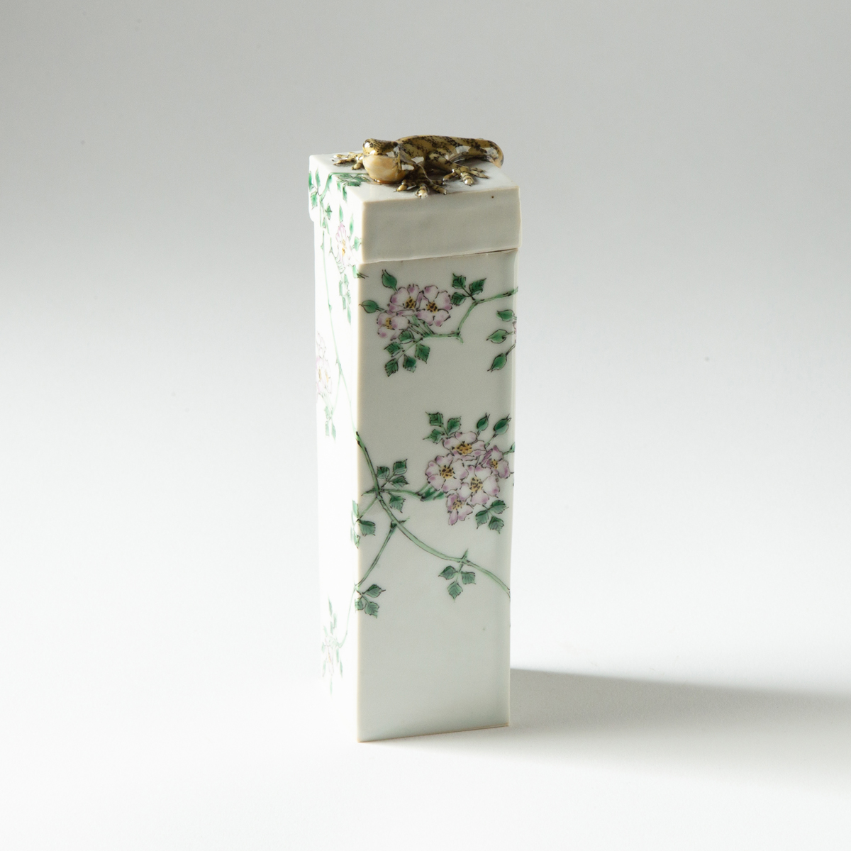 Gecko and Wild Rose